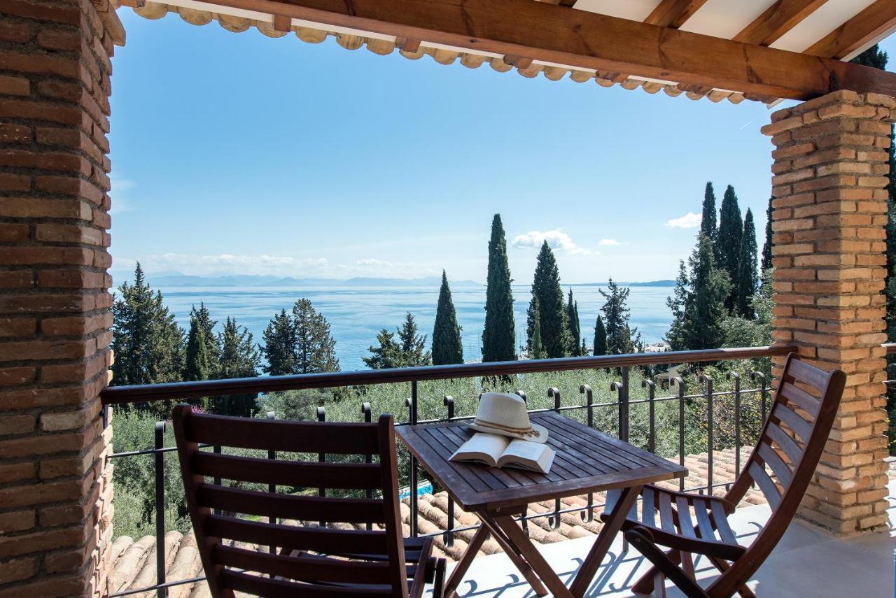 Lucky Villa